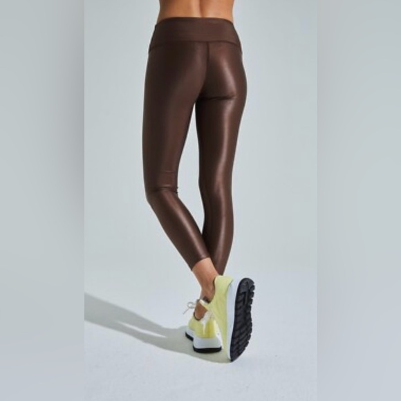 Noli Liquid Leggings - Picture 2 of 5